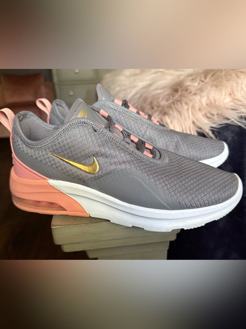 Nike Women’s Gray & Pink Air Max Motion 2 Slip-On Sneakers with Gold Swoosh